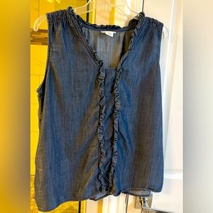 Summer sleeveless denim top